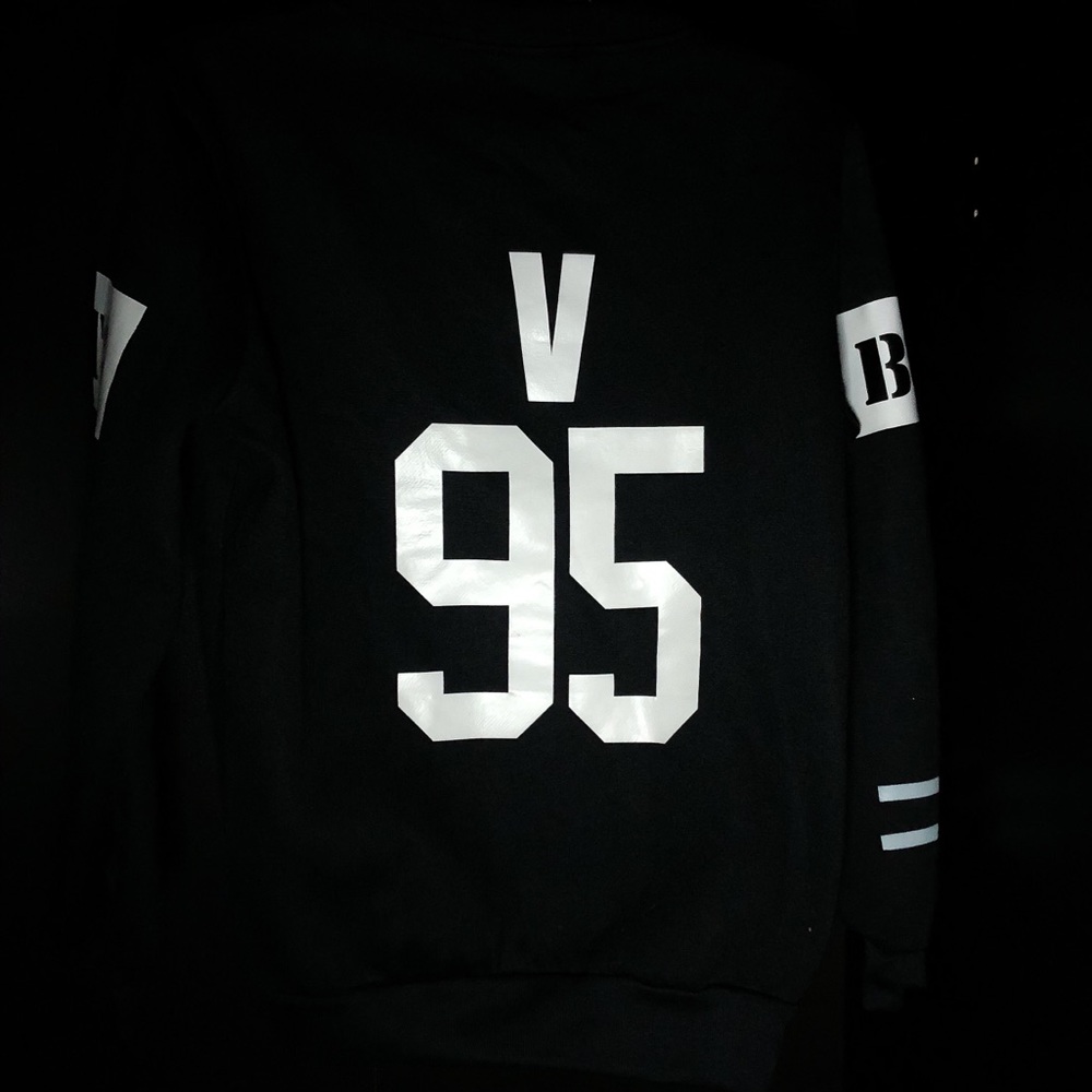BTS V Taehyung Crewneck Sweater